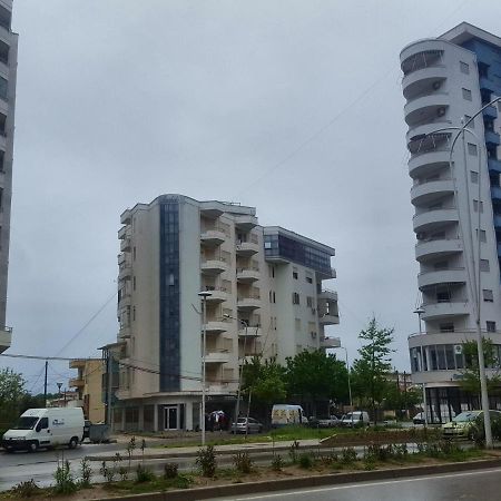 Ferienwohnung Casa Al Centro Vlorë Exterior foto